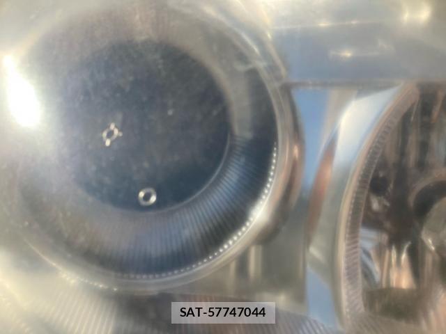 Nissan TIIDA 2008-03 8527798-4