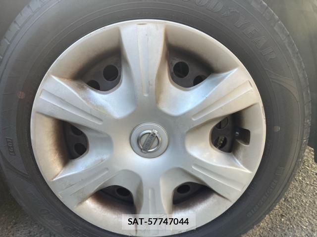Nissan TIIDA 2008-03 8527798-5