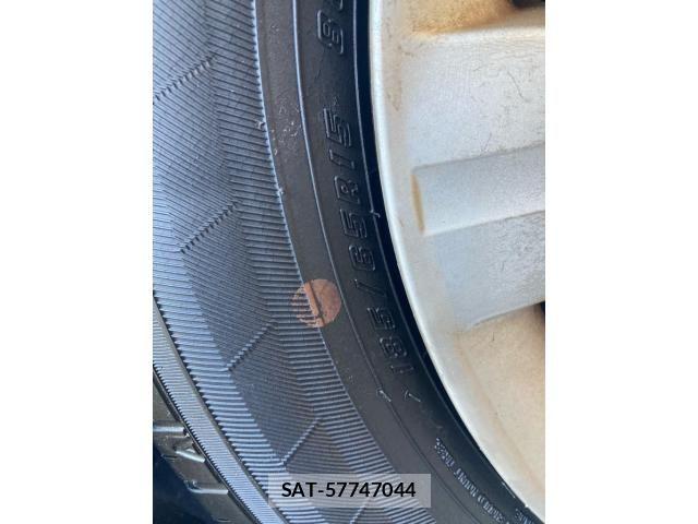 Nissan TIIDA 2008-03 8527798-6