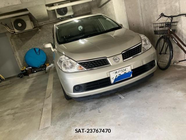 Nissan TIIDA 2005-08 8527799-1