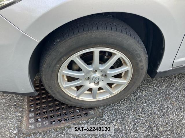 Nissan TIIDA 2009-10 8527802-2