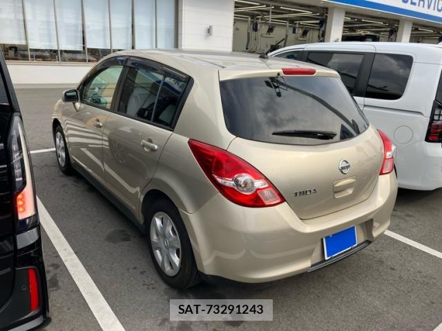 Nissan TIIDA 2008-11 8662007-2