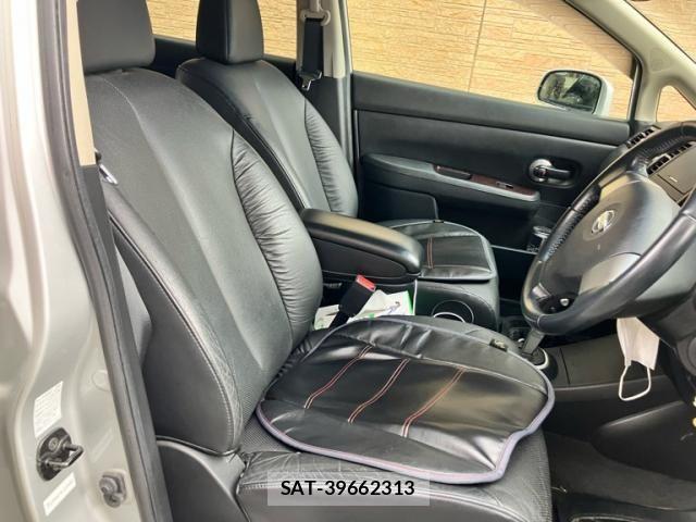 Nissan TIIDA 2008-05 8850882-13