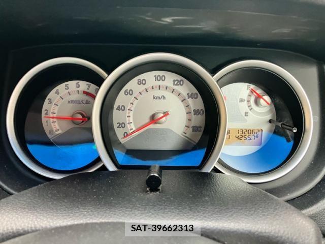 Nissan TIIDA 2008-05 8850882-16