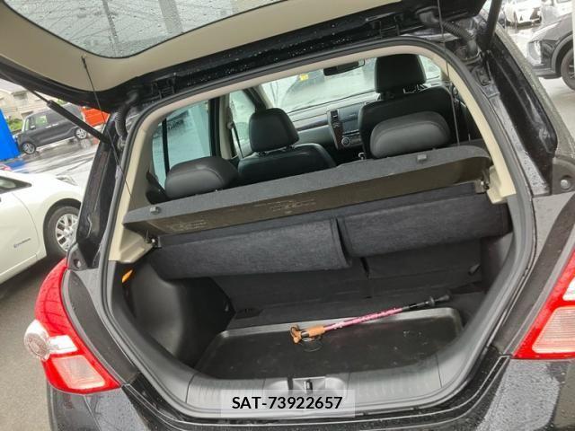 Nissan TIIDA 2009-10 8850883-10