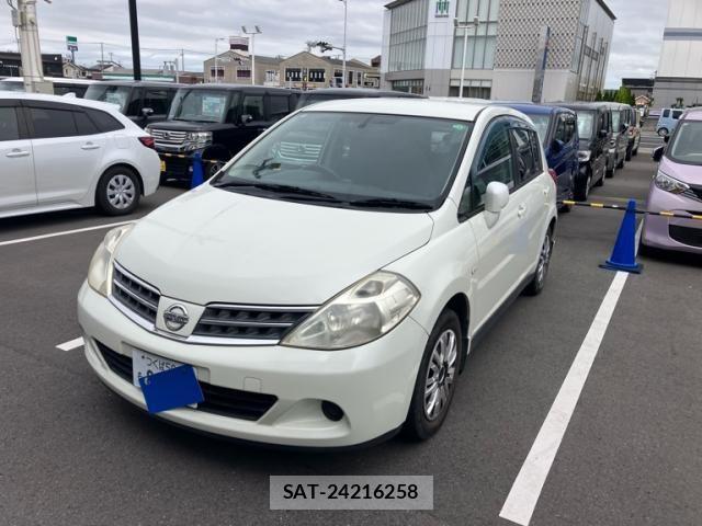 Nissan TIIDA 2009-09 8882632-2