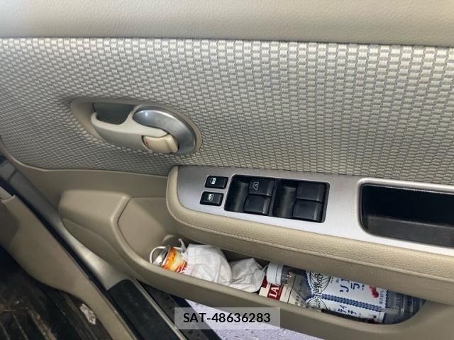 Nissan TIIDA 2007-08 7903524-17