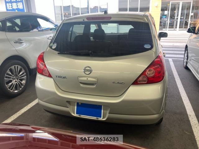 Nissan TIIDA 2007-08 7903524-4