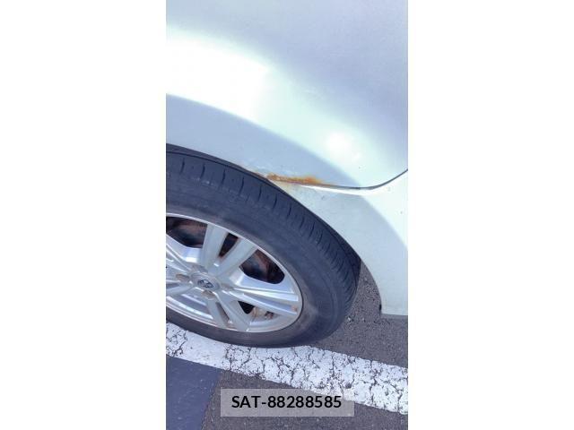 Nissan TIIDA 2007-06 8527806-19
