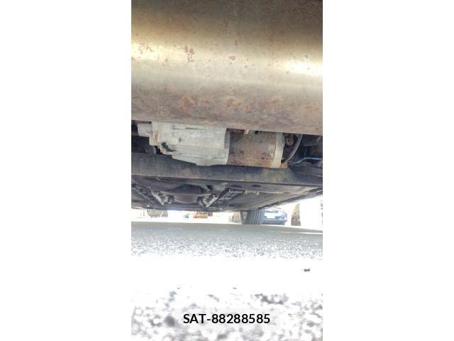 Nissan TIIDA 2007-06 8527806-7