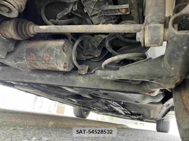 Nissan TIIDA 2005-11 8832092-9