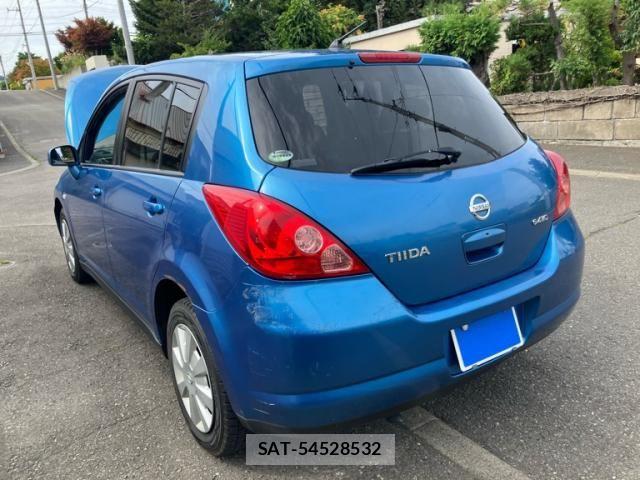 Nissan TIIDA 2005-11 8832092-2