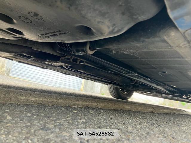 Nissan TIIDA 2005-11 8832092-8