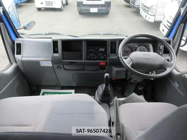 Mazda TITAN 2018-02 518485-11