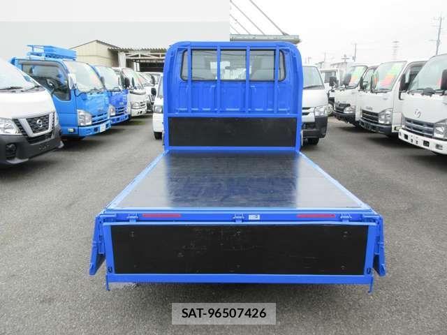Mazda TITAN 2018-02 518485-18