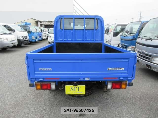 Mazda TITAN 2018-02 518485-4