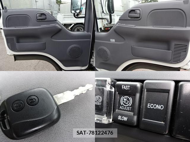 Mazda TITAN 2017-11 642268-13