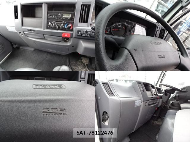 Mazda TITAN 2017-11 642268-17