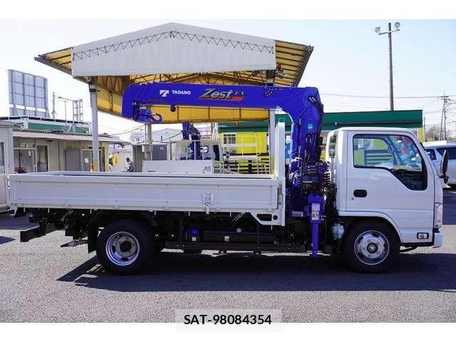 Mazda TITAN 2023-08 796713-4