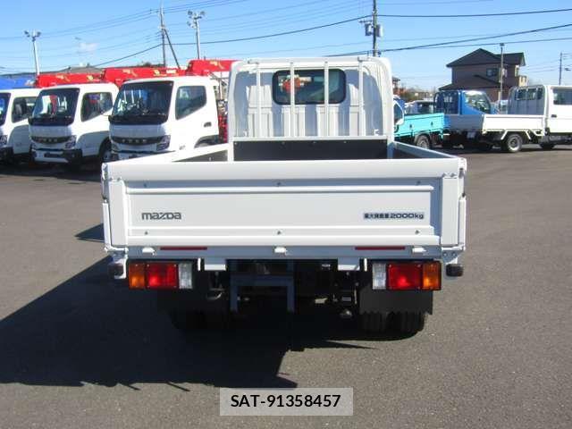 Mazda TITAN 2025-02 816246-5