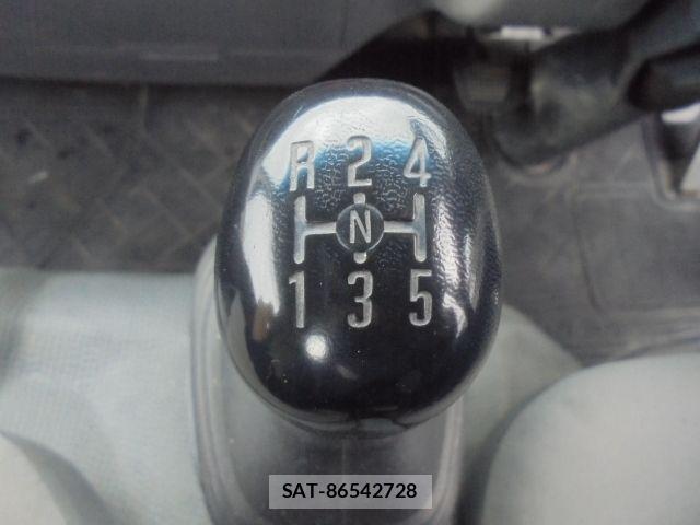 Mazda TITAN 2012-03 960033-15