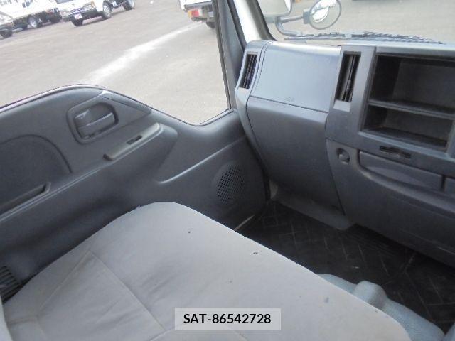 Mazda TITAN 2012-03 960033-16