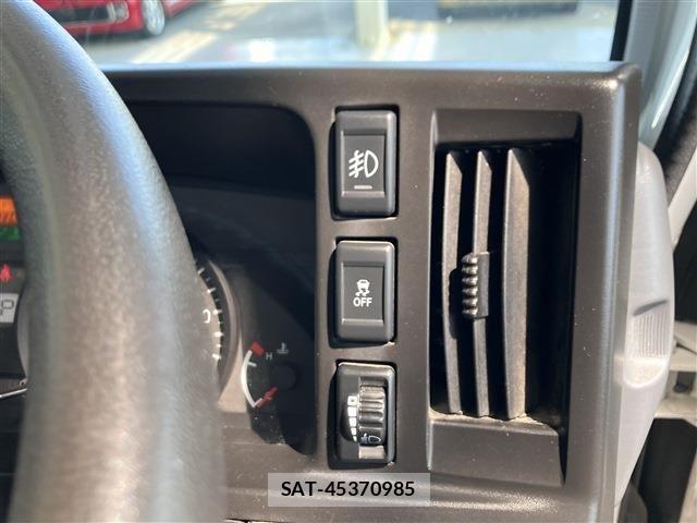 Mazda TITAN 2021-12 1143148-12