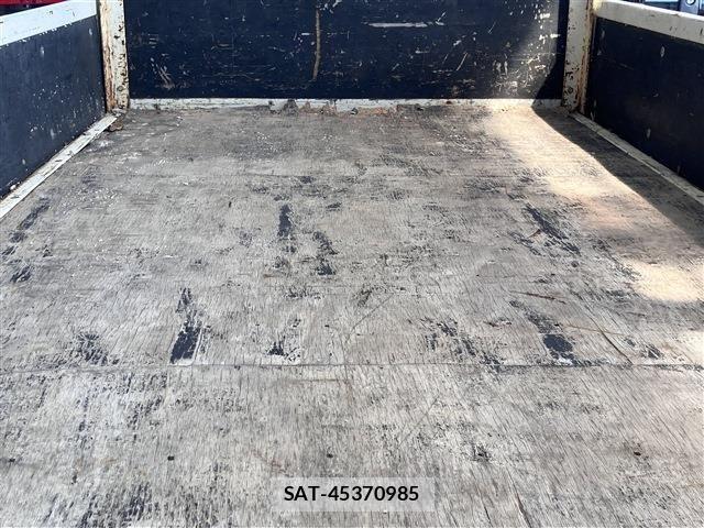 Mazda TITAN 2021-12 1143148-17