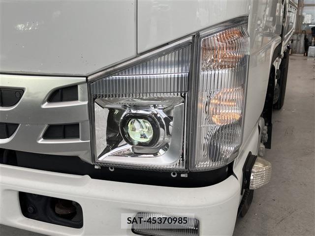 Mazda TITAN 2021-12 1143148-29