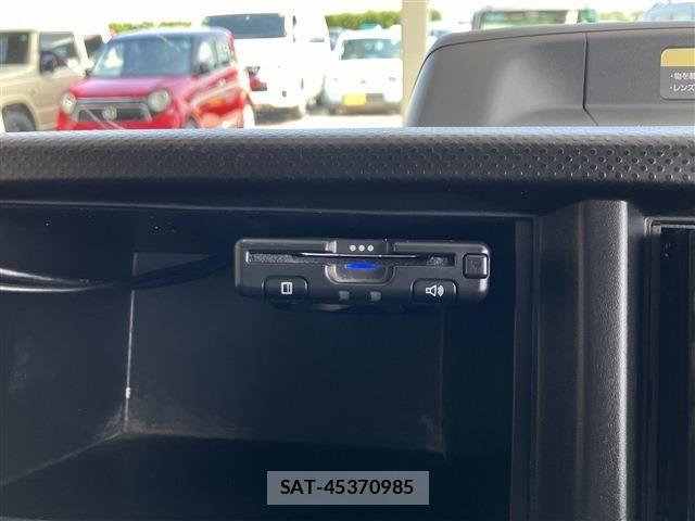 Mazda TITAN 2021-12 1143148-3