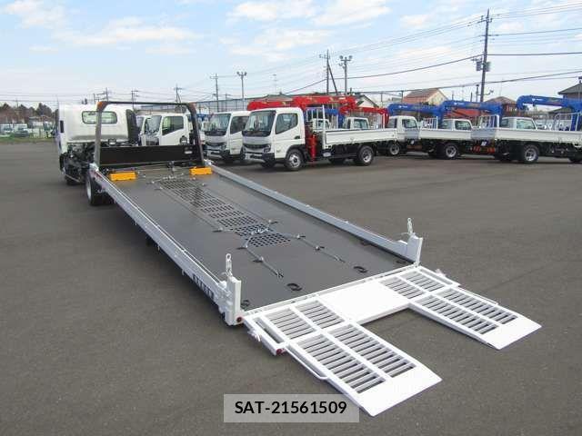 Mazda TITAN 2025-07 1218082-9