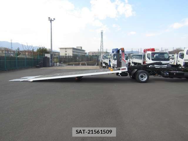 Mazda TITAN 2025-07 1218082-15