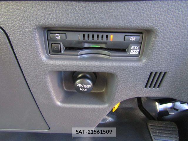 Mazda TITAN 2025-07 1218082-23