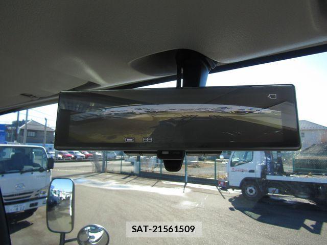Mazda TITAN 2025-07 1218082-24