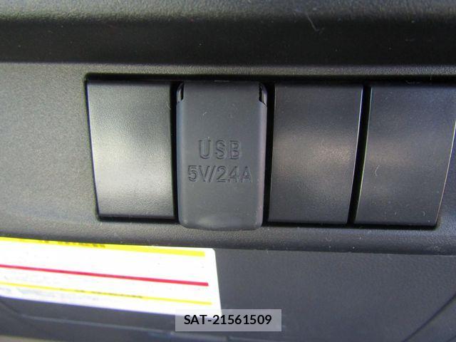 Mazda TITAN 2025-07 1218082-25
