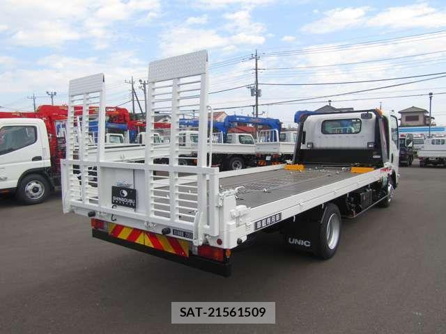 Mazda TITAN 2025-07 1218082-4