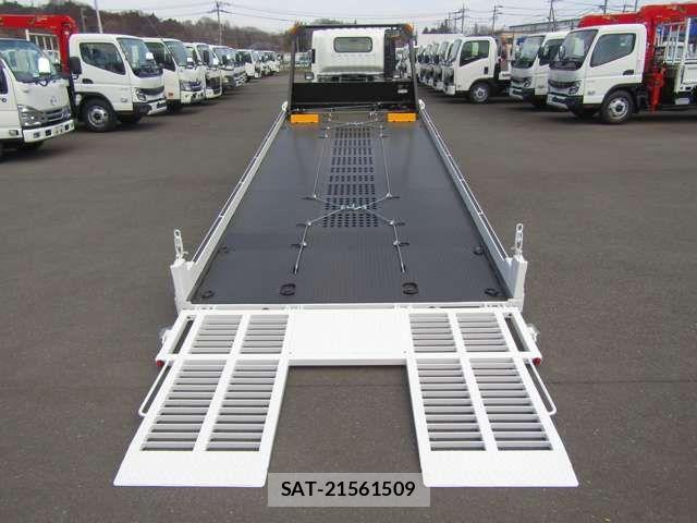Mazda TITAN 2025-07 1218082-8