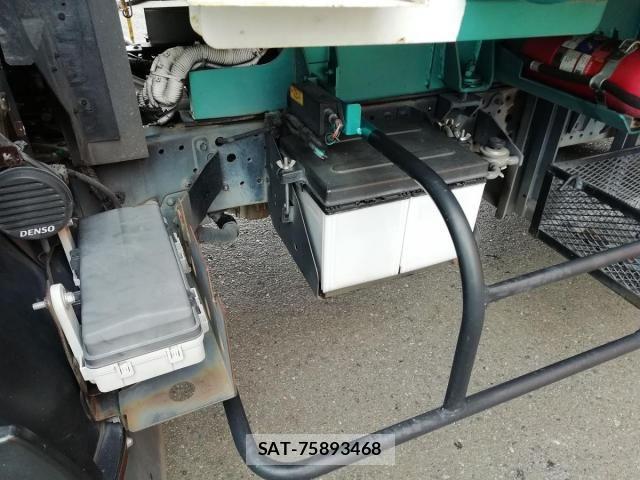 Mazda TITAN 2013-09 1225821-9