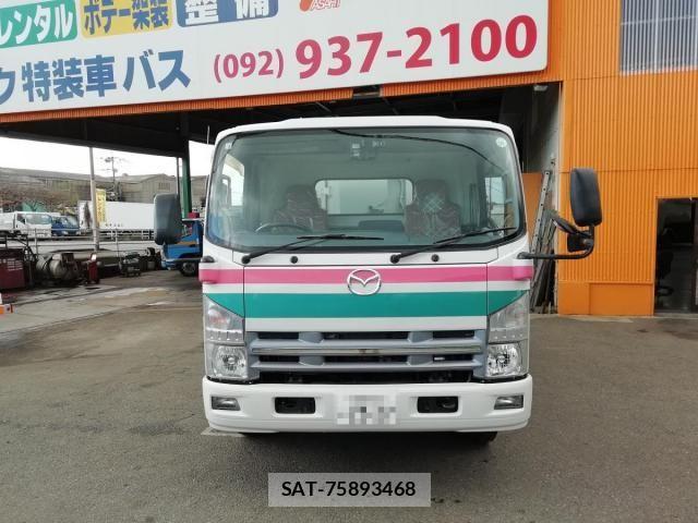Mazda TITAN 2013-09 1225821-1