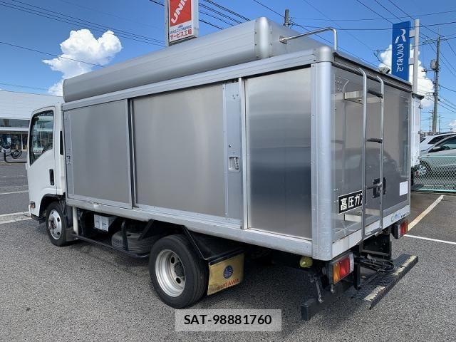 Mazda TITAN 2013-06 1225820-3