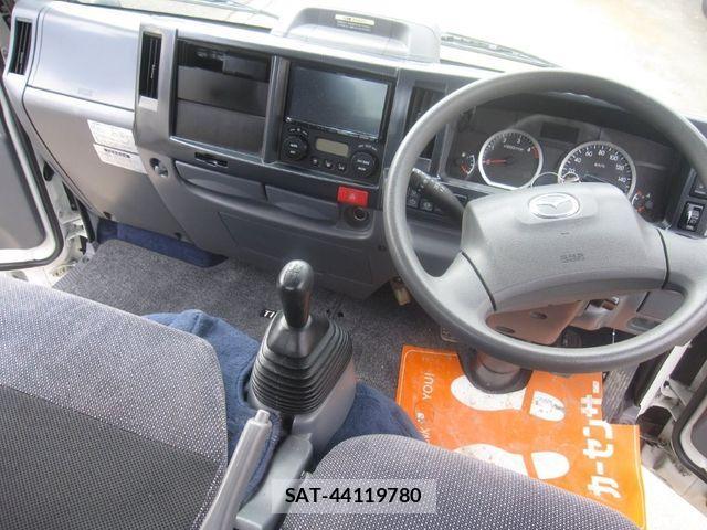 Mazda TITAN 2019-11 1311261-15