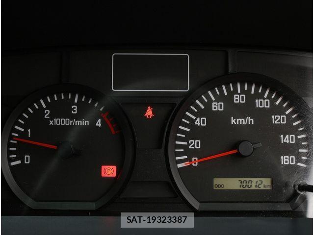 Mazda TITAN 2017-09 1315701-24