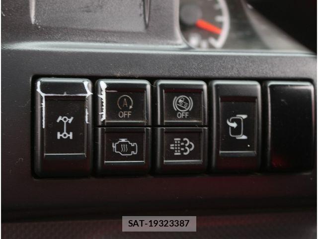 Mazda TITAN 2017-09 1315701-25
