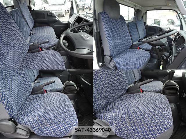 Mazda TITAN 2023-03 1323668-13