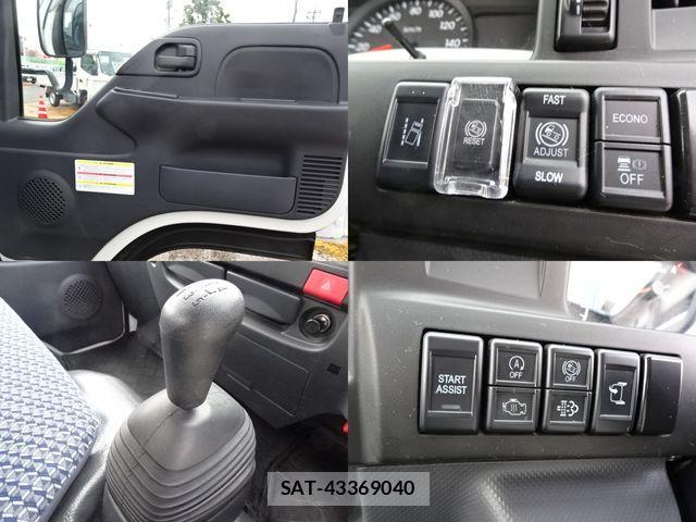 Mazda TITAN 2023-03 1323668-17