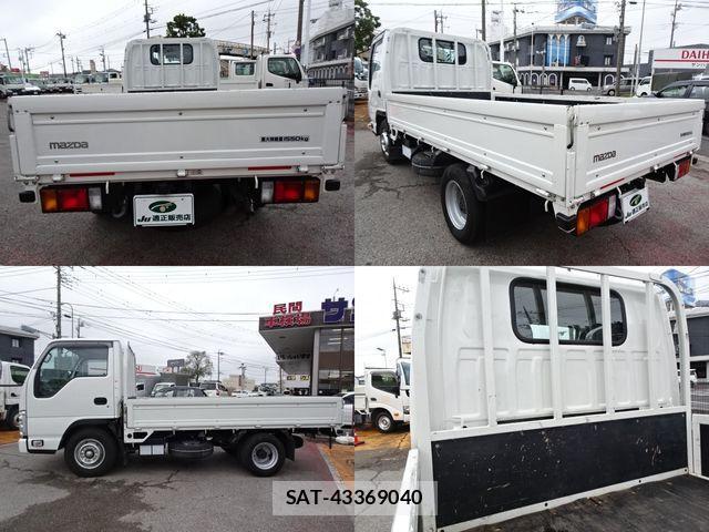 Mazda TITAN 2023-03 1323668-2