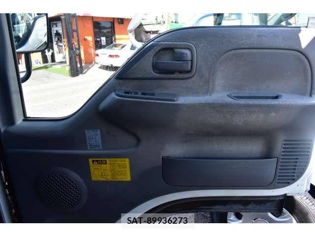 Mazda TITAN 2009-08 1355997-12