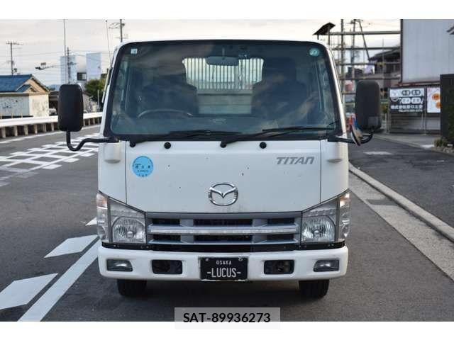 Mazda TITAN 2009-08 1355997-2