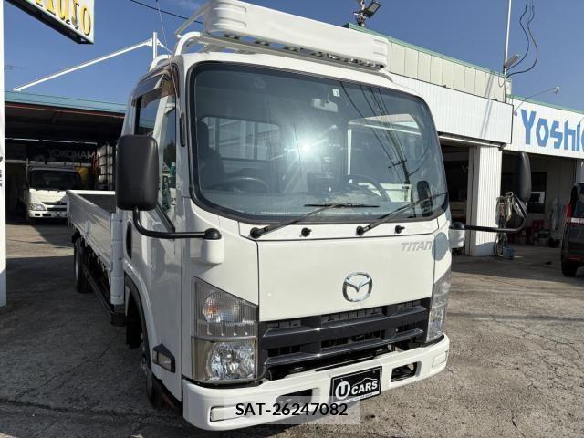 Mazda TITAN 2013-06 1362358-4
