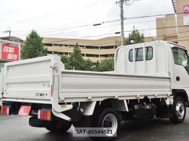 Mazda TITAN 2016-03 1382010-4